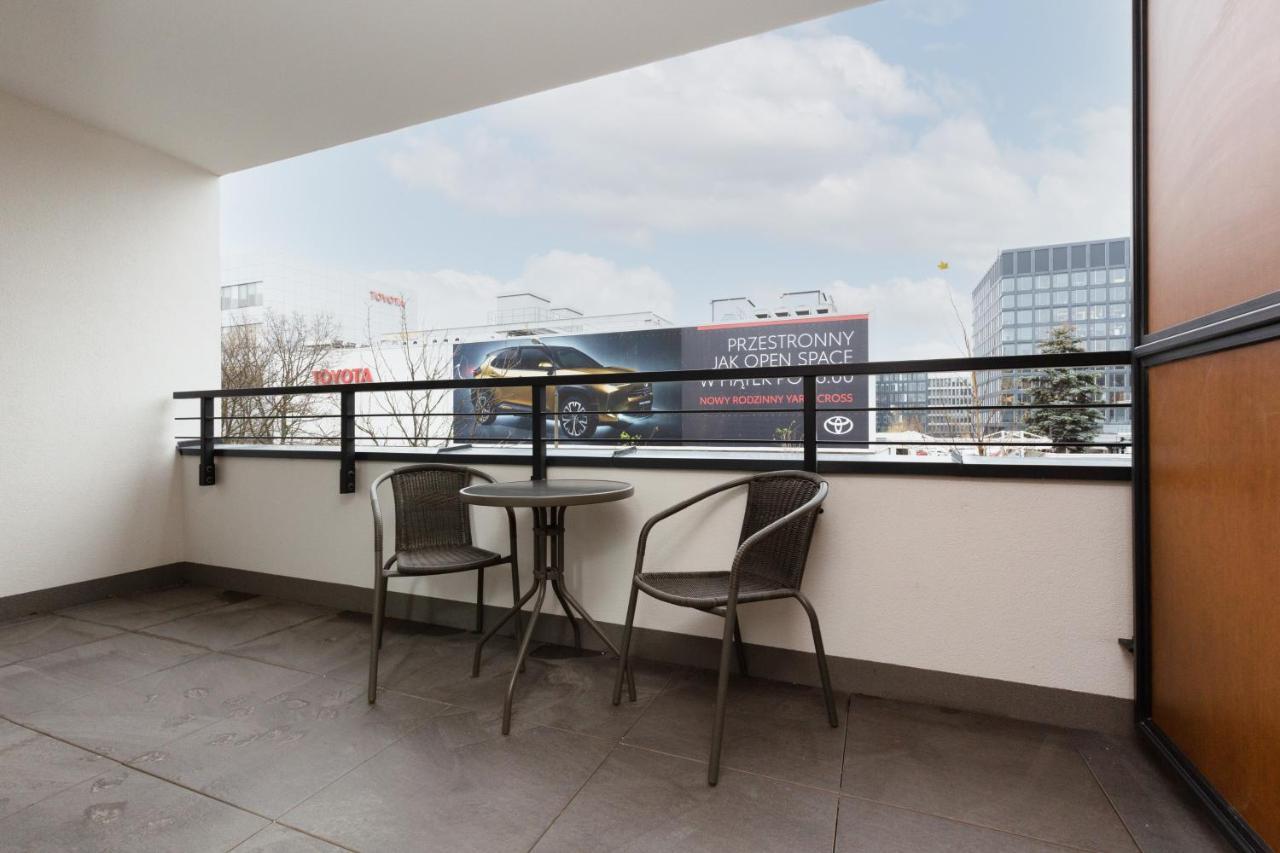 Tessan'S Suite Mokotow By Renters Prestige Варшава Экстерьер фото